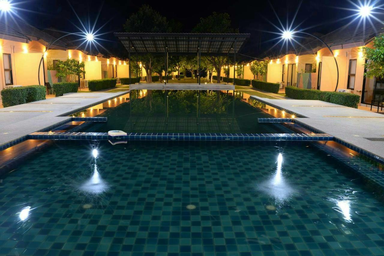 Green Adamas Resort Chumphon Esterno foto