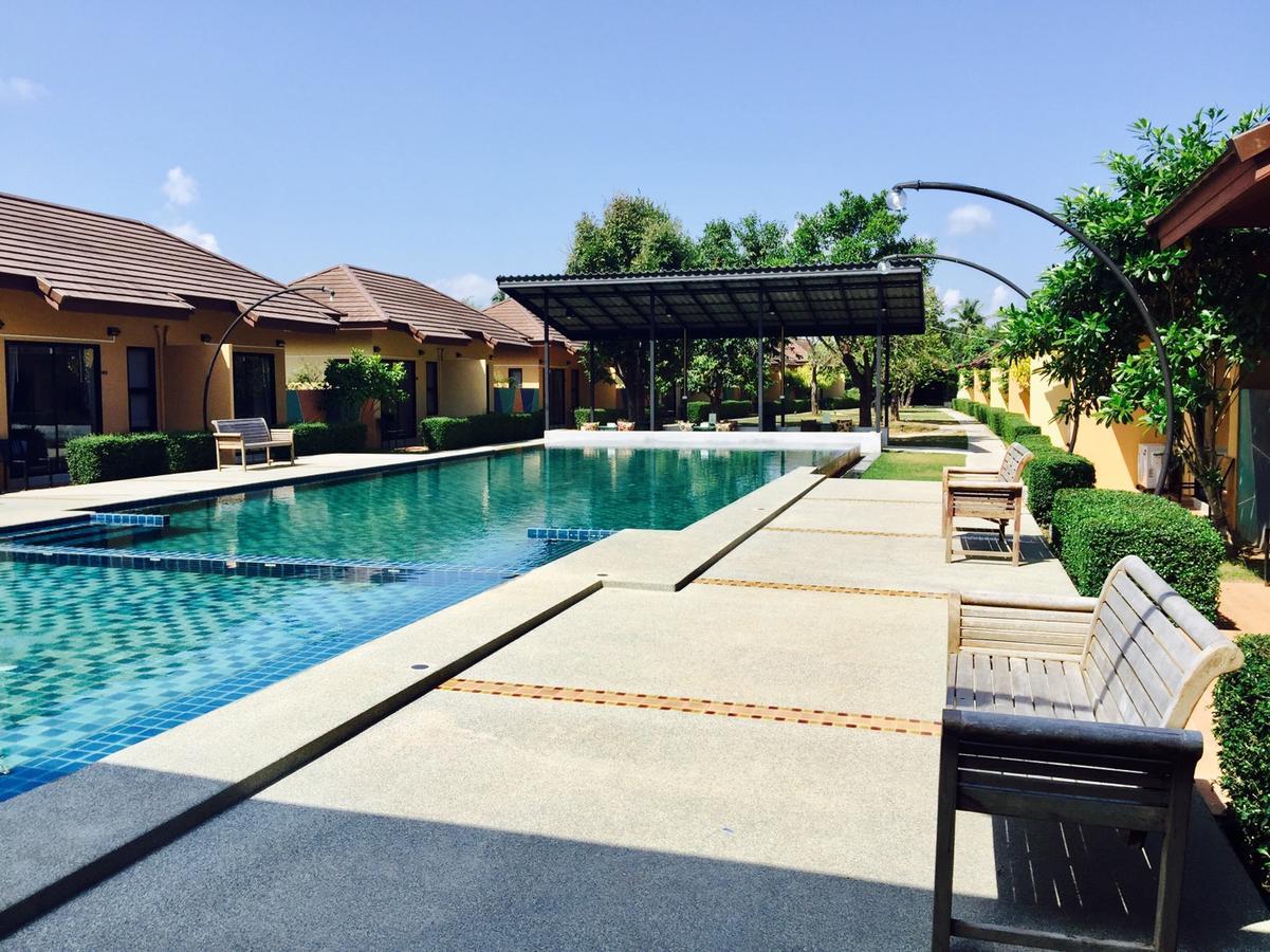 Green Adamas Resort Chumphon Esterno foto