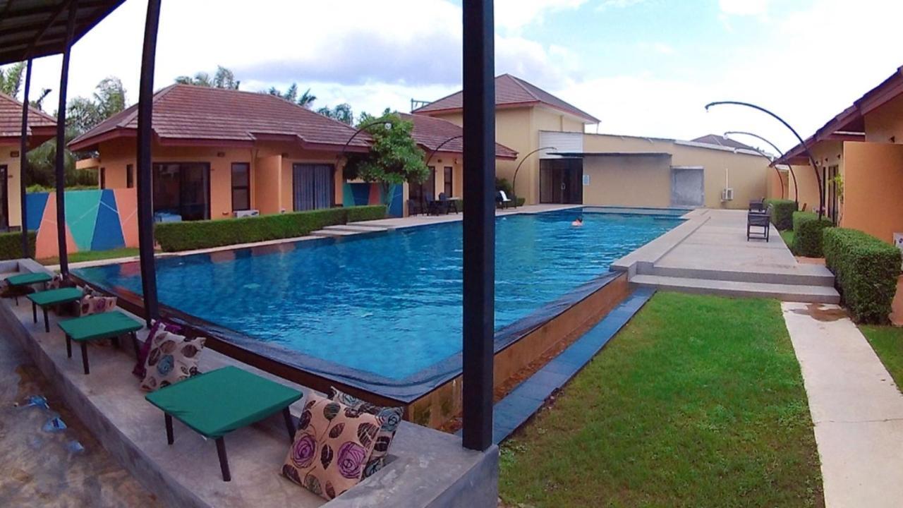 Green Adamas Resort Chumphon Esterno foto